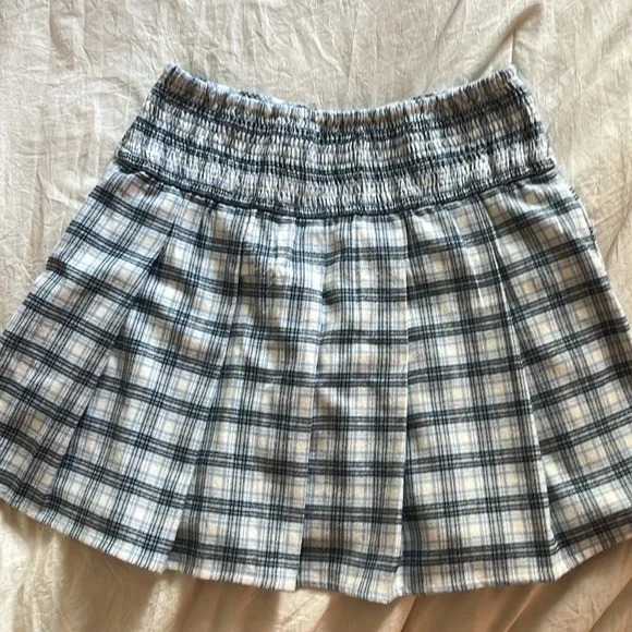 Blue Plaid Hollister Mini Skirt - Picture 3 of 3